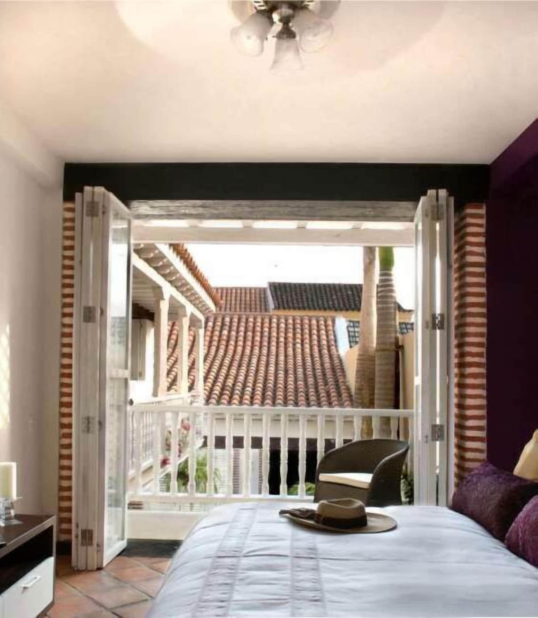 Casa Santa Ana Boutique Hotel