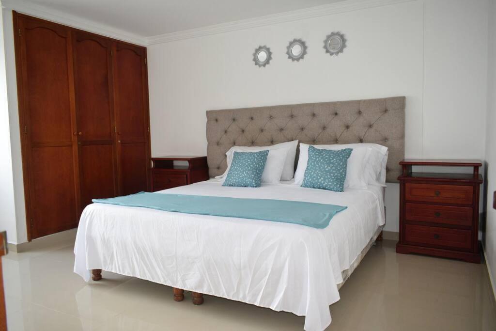 Apartamento Con Hermosa Vista Al Mar En El Laguito Piso 19 Cartagena