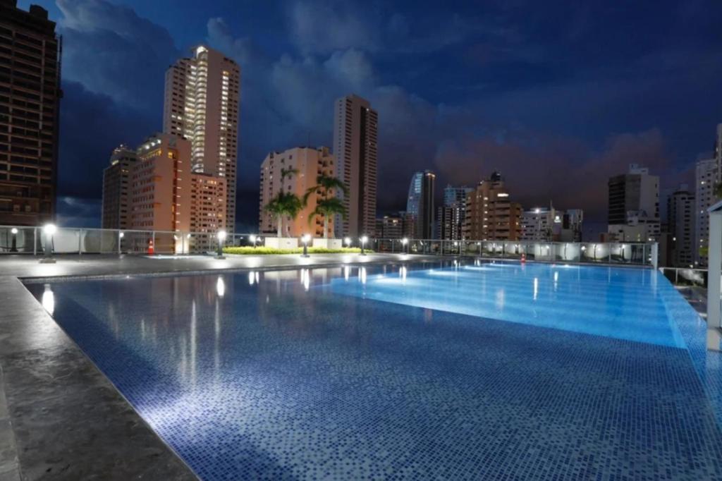 Con Espectaculares Vistas En Bocagrande Edificio Infinitum * Cartagena