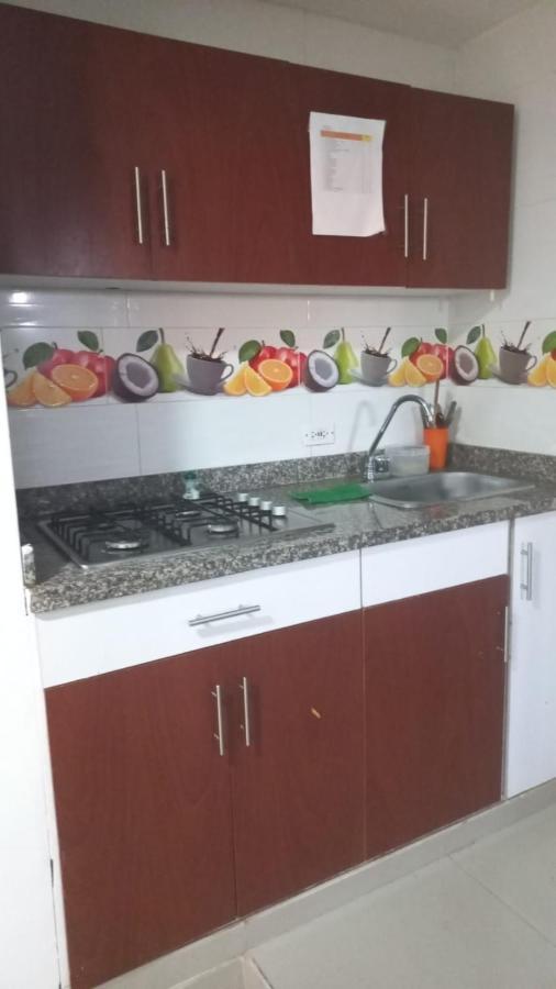 Apartamento 3cl3-j De 3 Alcobas En Getsemani En Con Aire Acondicionado Y Wifi Cartagena