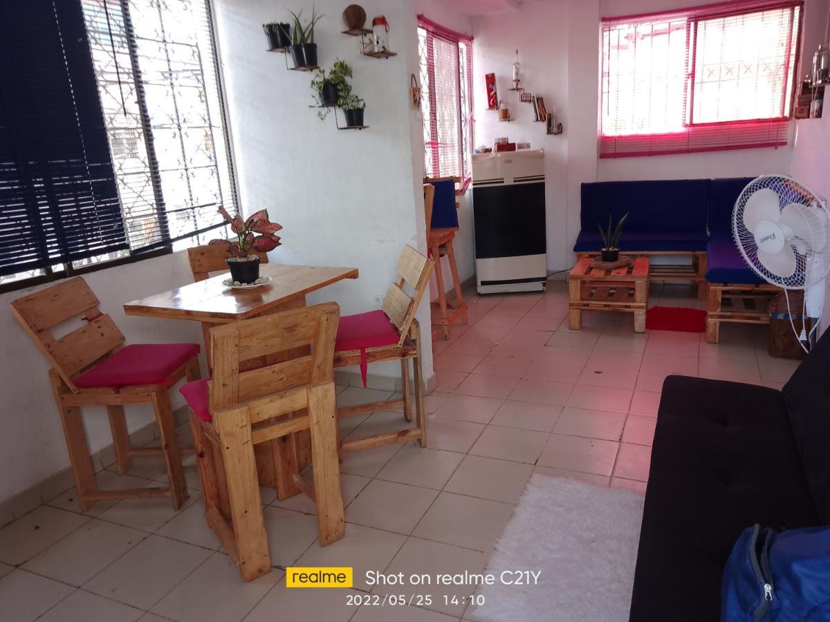 Cat Family Lodging * Cartagena