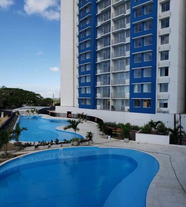 Hermoso Apartamento Con Piscina, Jacuzzi Y Sauna Dentro De Conjunto * Cartagena
