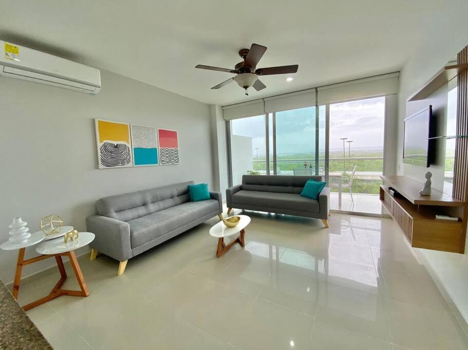 Beachfront Epic Apartamento