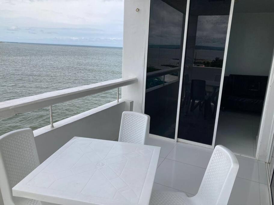 Apartment Maravilloso Apto Frente Al Mar-marinare