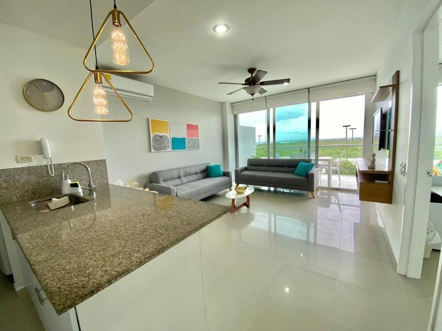 Beachfront Epic Apartamento *
