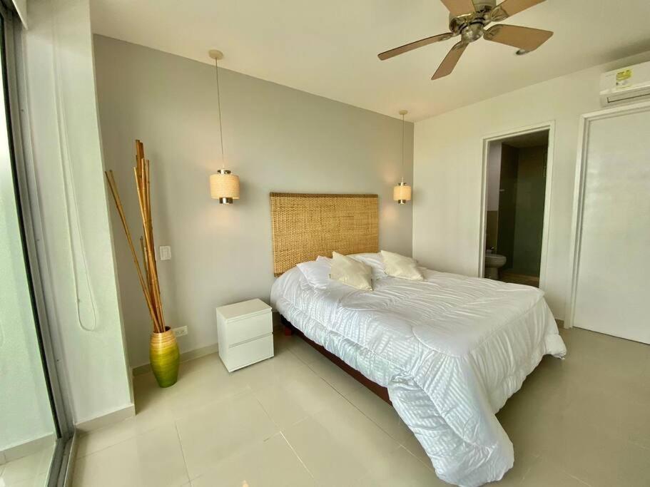 Apartamento Beachfront Epic Cartagena