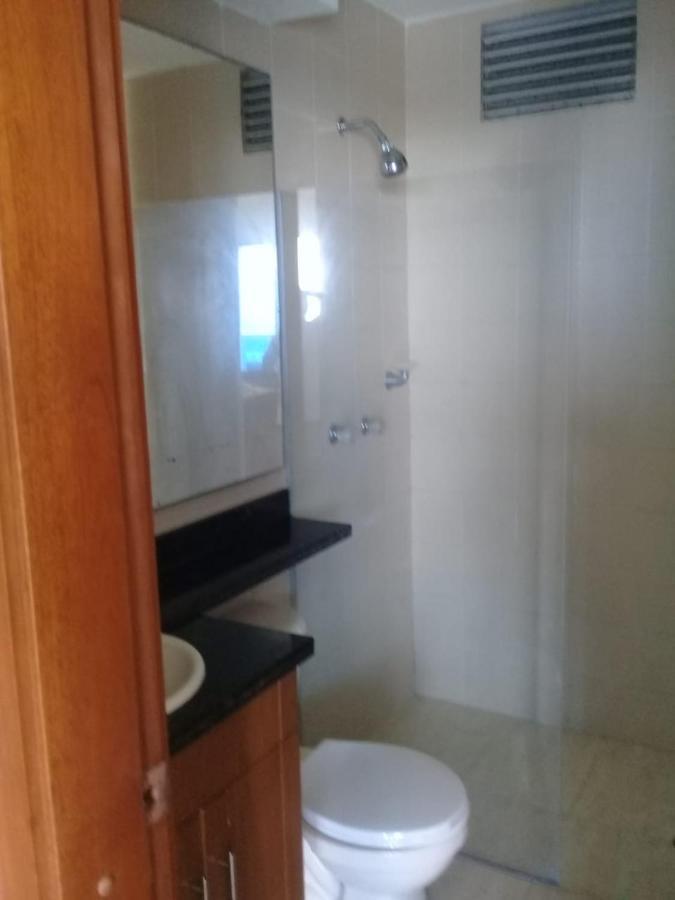 Apartamento Guest Friendly 3br, Pool, Balcony, Ocean&lake View, Kit