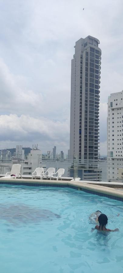 Escape Plaza Apartamento *