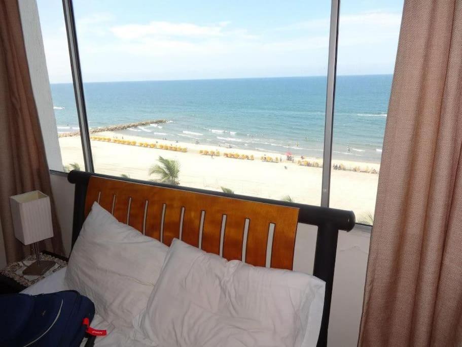 Beachfront Bocagrande Sea View 2 Bedrooms * Cartagena