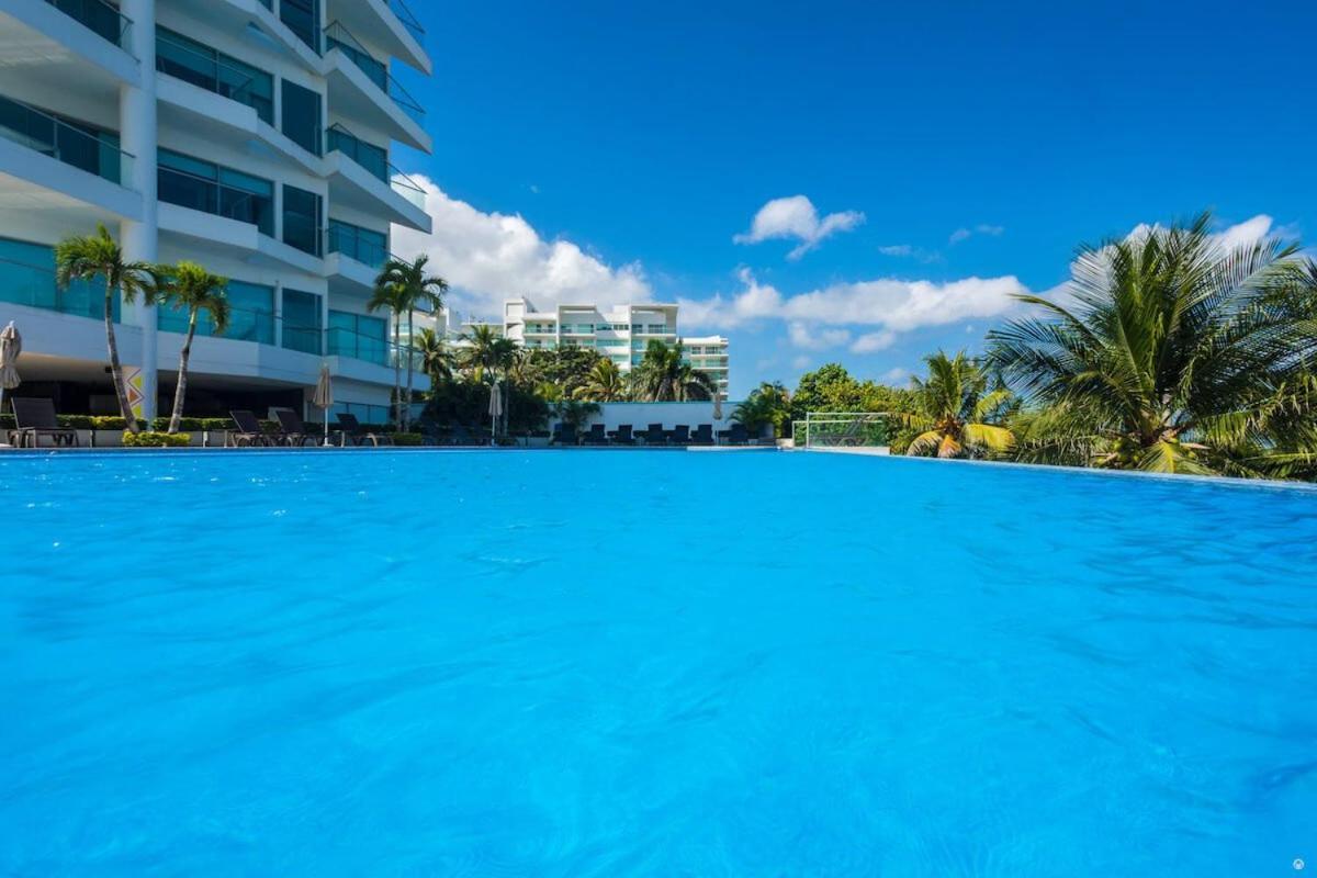 Dentro De Cartagena, Aprovecha Estar En Lo Mejor De Morros Apartamento