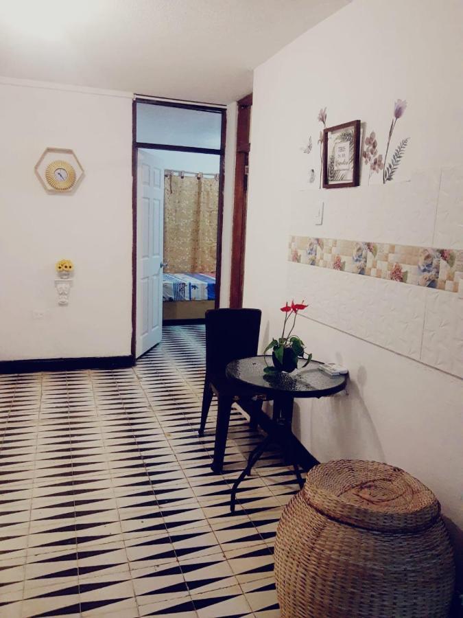 Pensión Habitación Centro Histórico De Indias 2d *