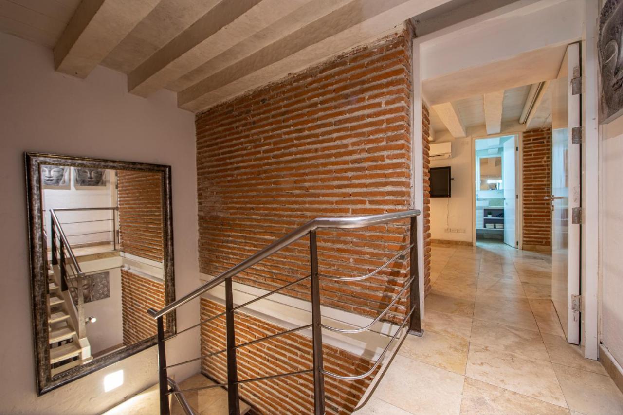 Santos De Piedra Exclusive - The Location Cartagena