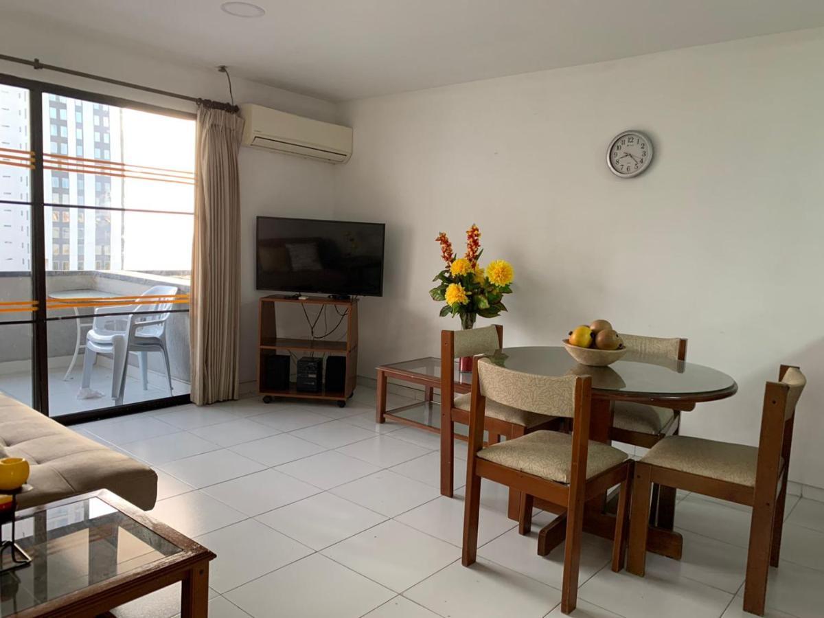 Apto Comodo En Bocagrande Apartment *