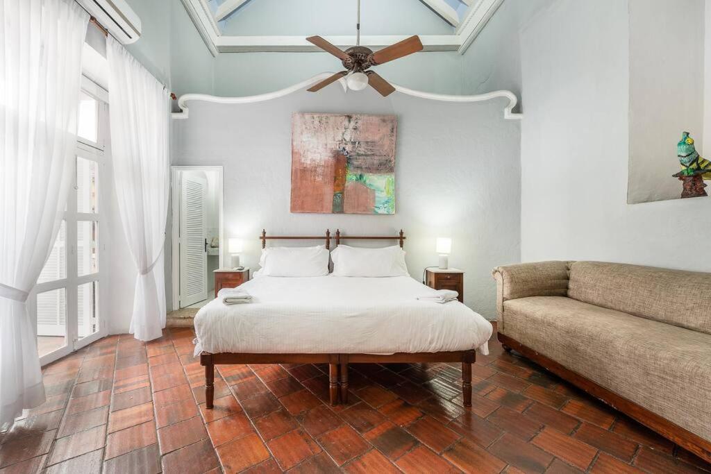 Amazing Colonial Mansion Old Villa