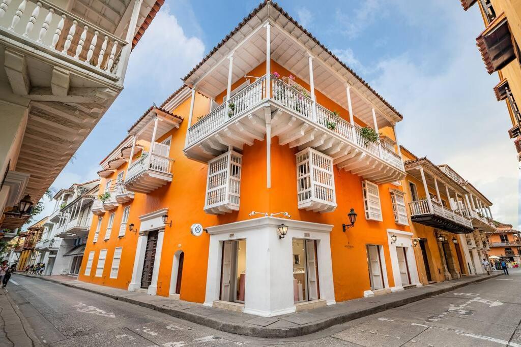 Amazing Colonial Mansion Old Villa
