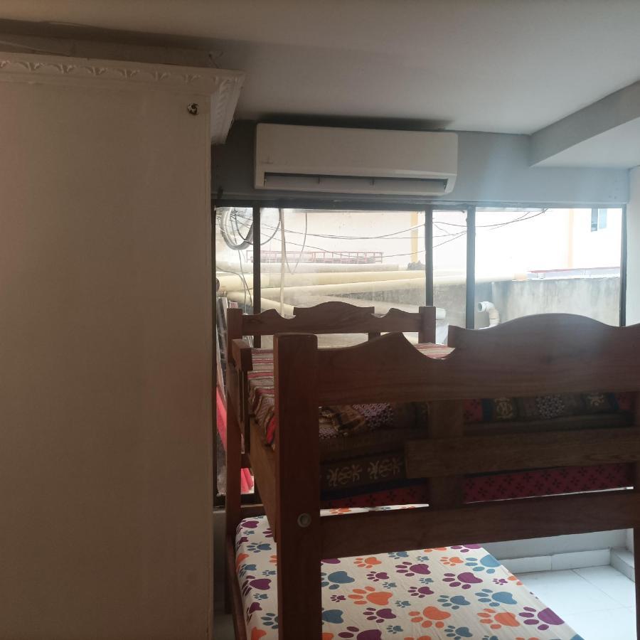 Pensión El Caballo Blanco 4-20 Cartagena