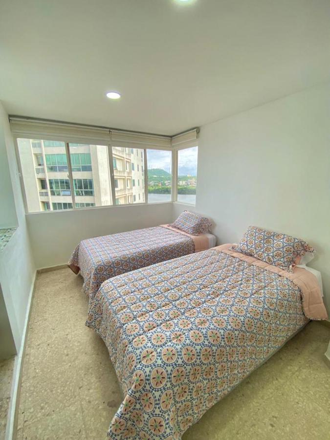 Frente Al Mar En Apartamento