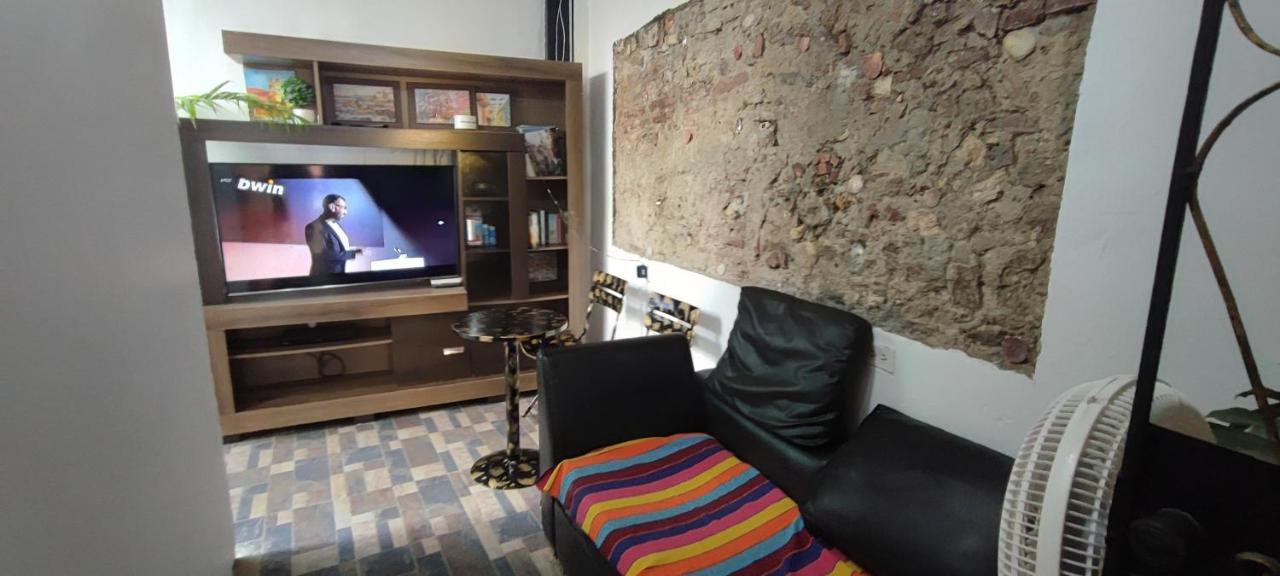 Pensión New Casa Dora
