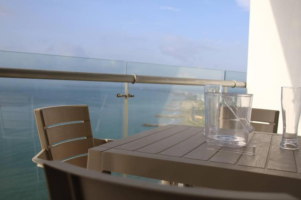 Endless Blue Cartagena