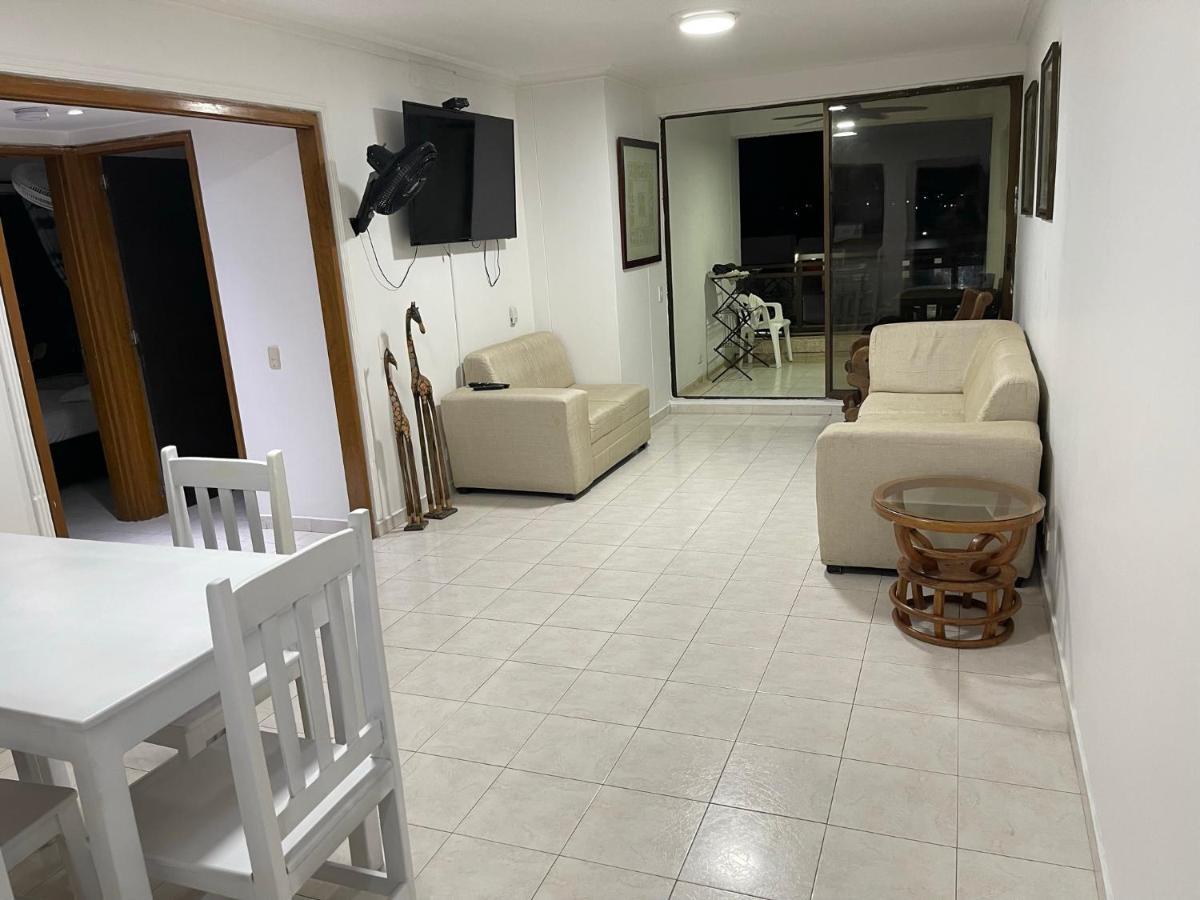 Familiar. Apartamento