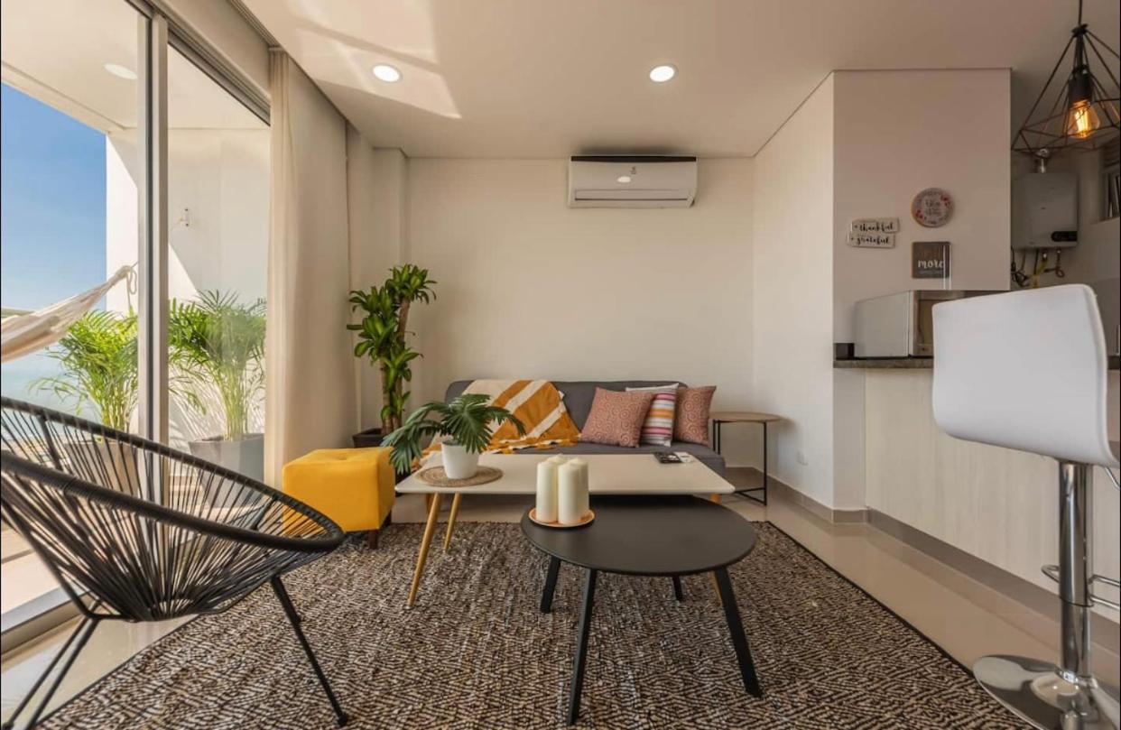 Espectacular Apartamento Con Excelente Vista Cabrero Marina Club