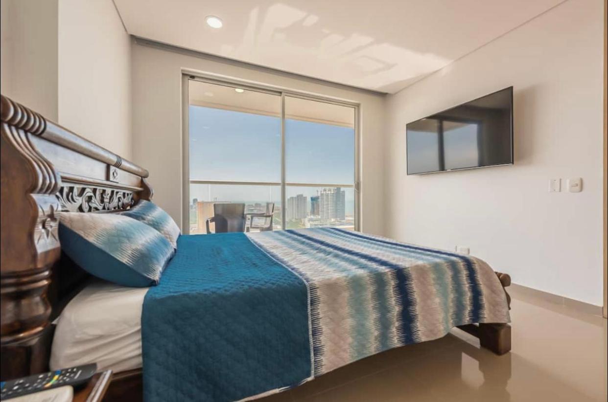Espectacular Apartamento Con Excelente Vista Cabrero Marina Club