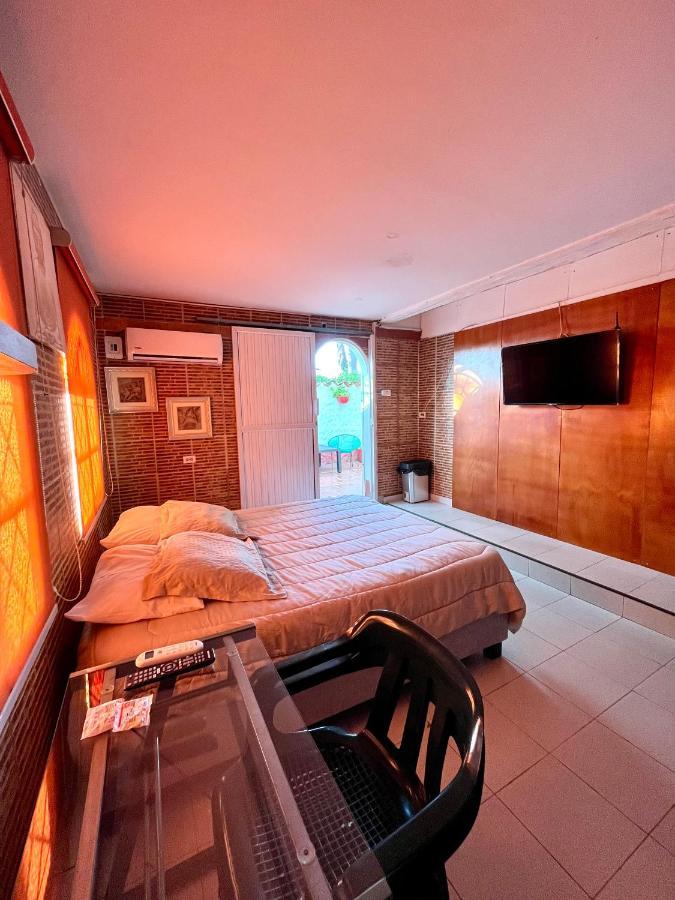 Habitación Con Entrada Independiente Cerca Al Centro Histórico Habitación en casa particular *