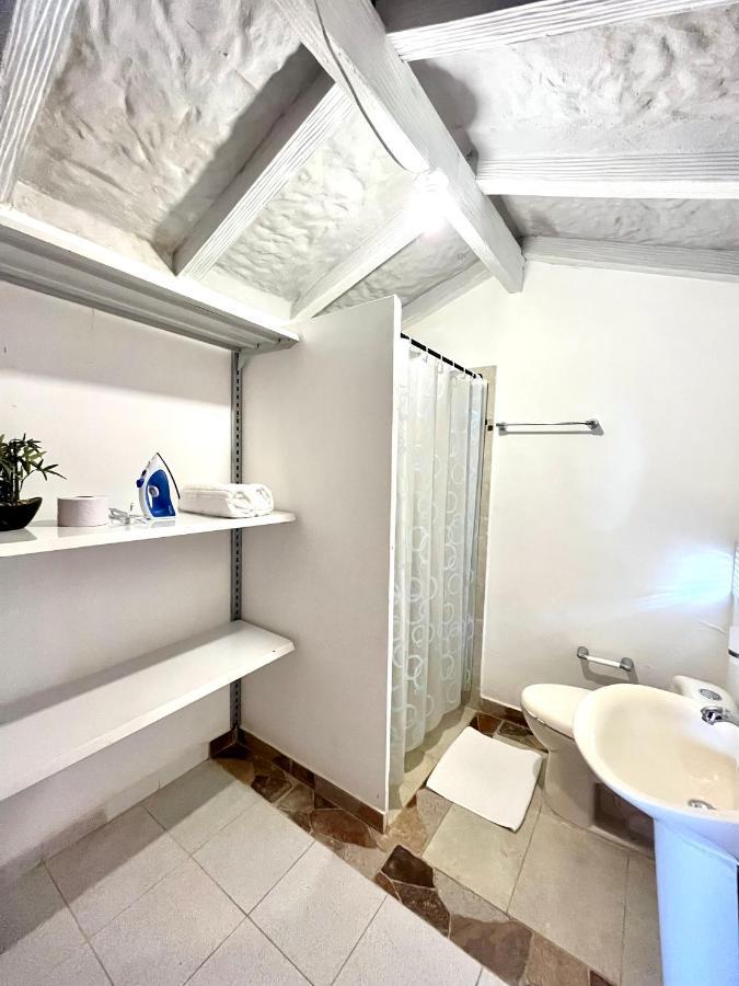 Habitación Con Entrada Independiente Cerca Al Centro Histórico Habitación en casa particular *
