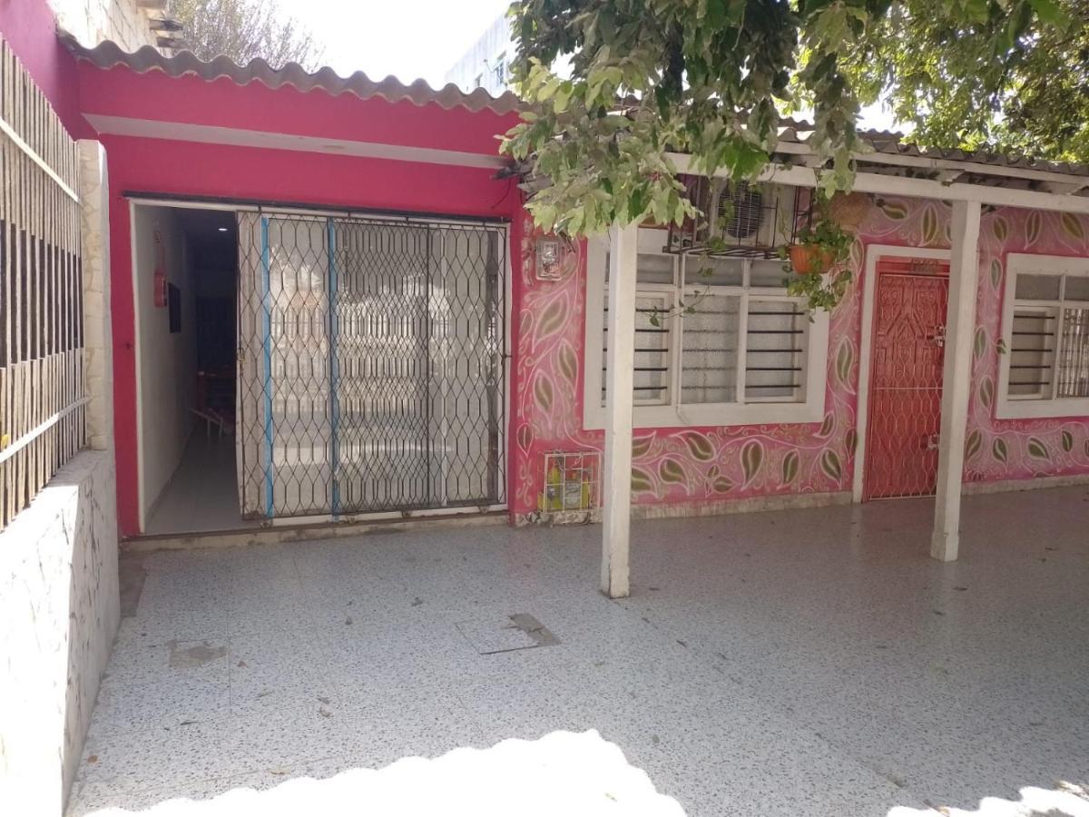 Apartamento Economico Familiar Guest house *