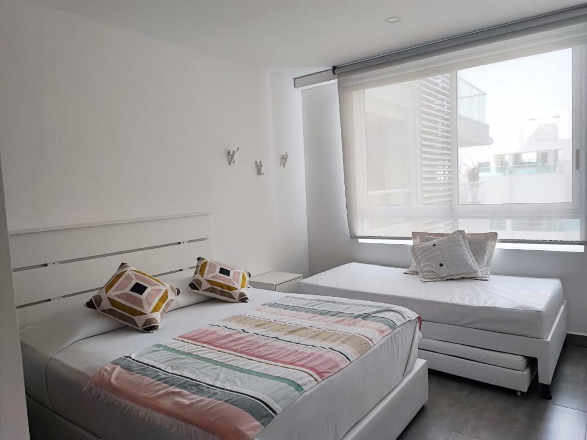 Di Primera Linea De Playa Apartment