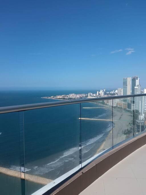 Frente A La Playa * Cartagena