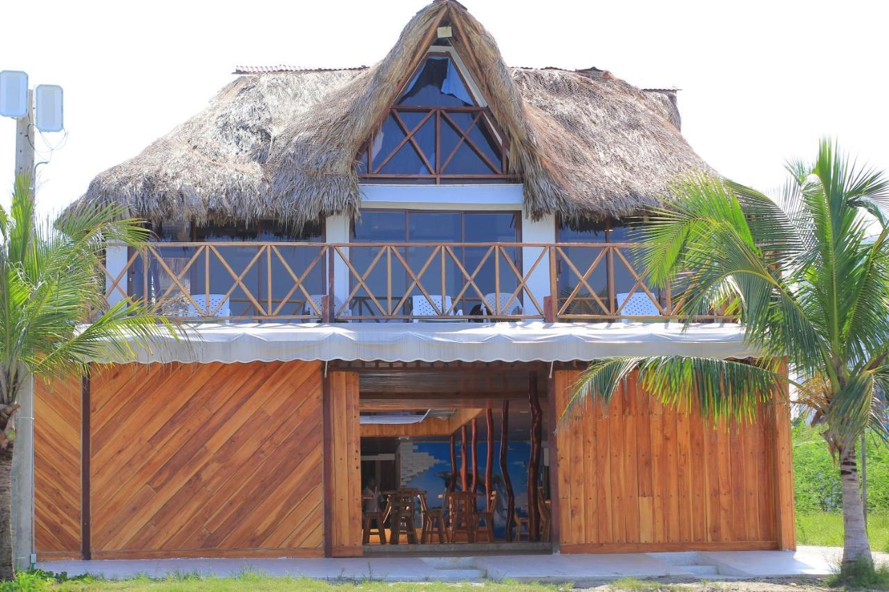 Y Restaurante Yalis *
