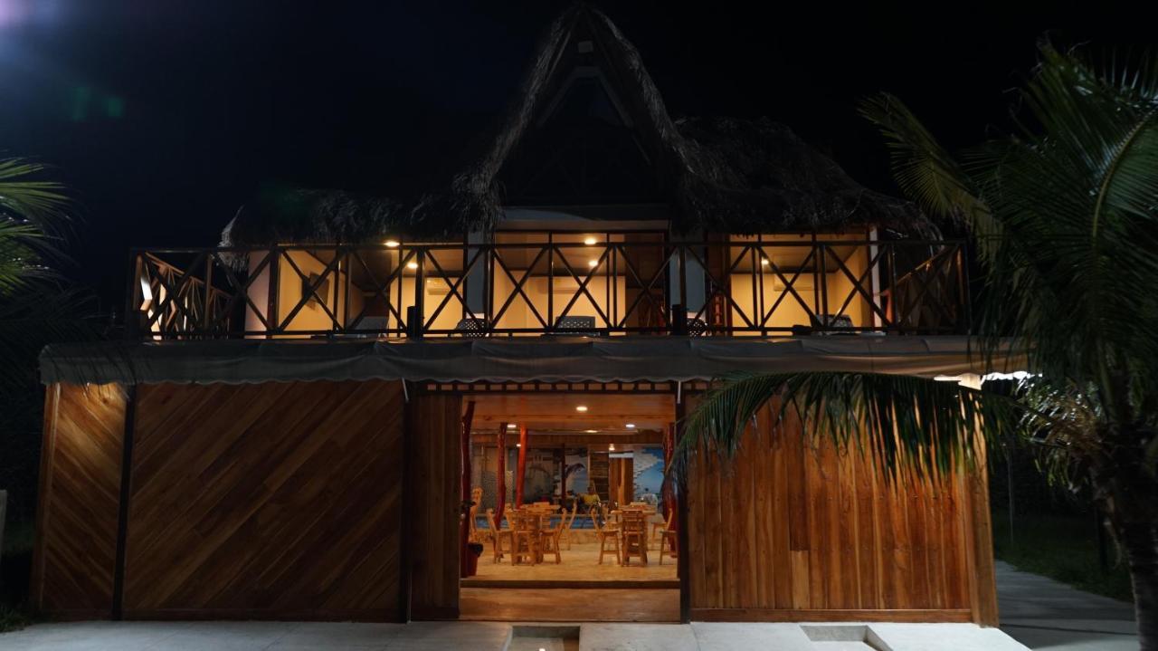 Y Restaurante Yalis