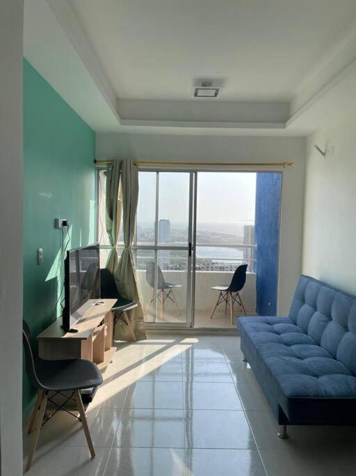 Hermosa Vista Desde El Piso 31 Cerca A Marbella Apartamento Cartagena