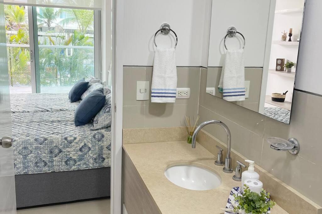 Comodo Apartamento En Servicio Domestico Incluido