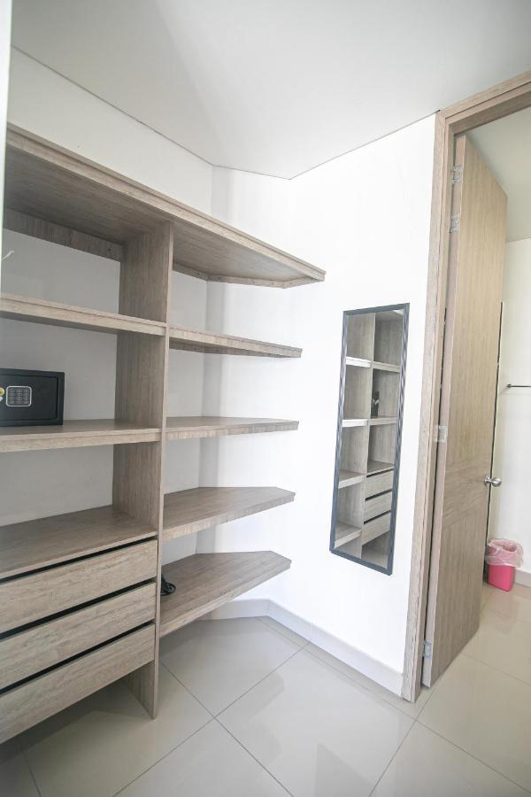 Great In Bocagrande With Sunset & View Apartamento *