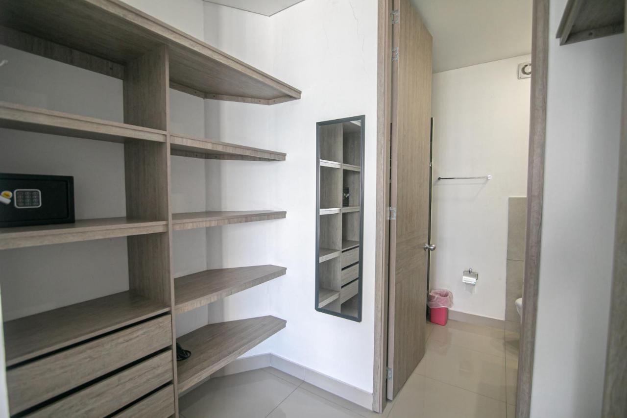Great In Bocagrande With Sunset & View *