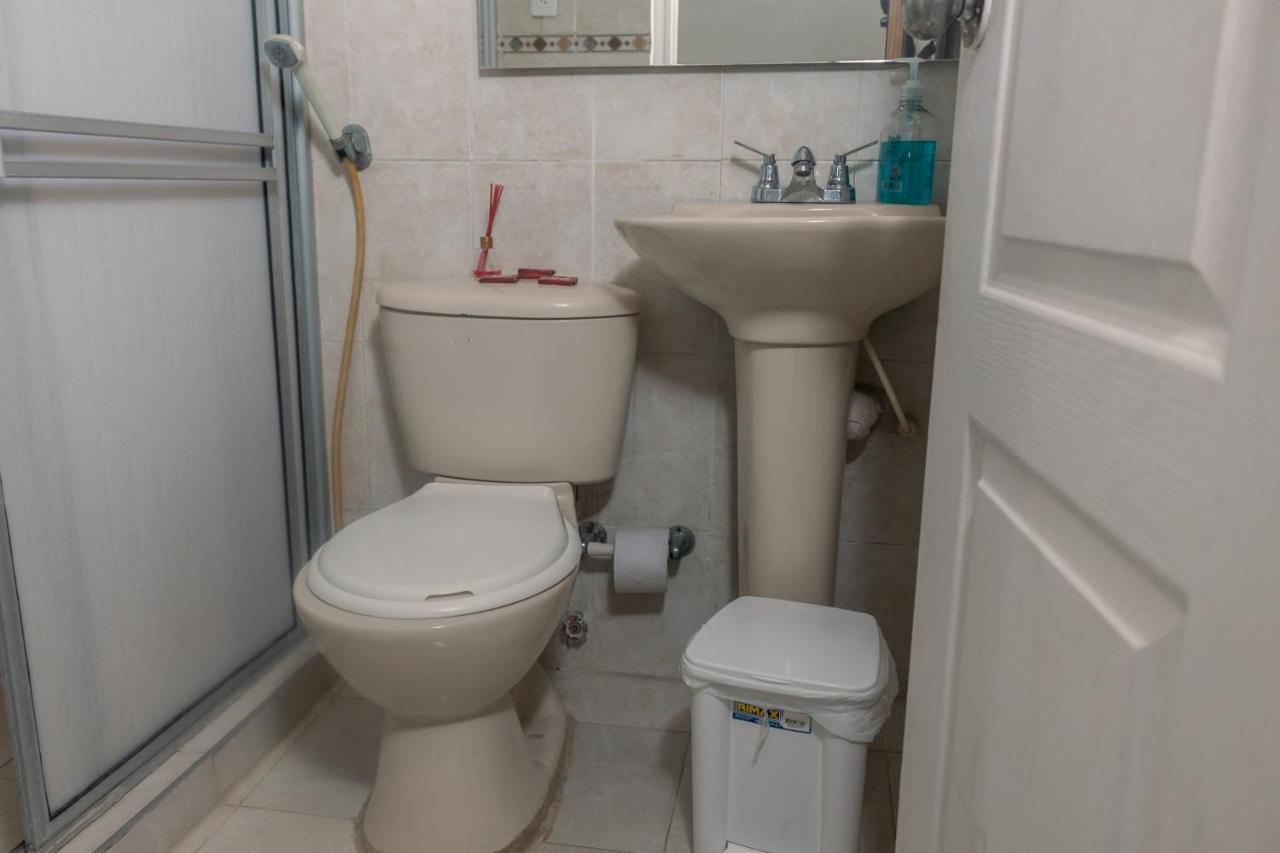 Vacacional Cerca Aeropuerto Y Playa Apartment *