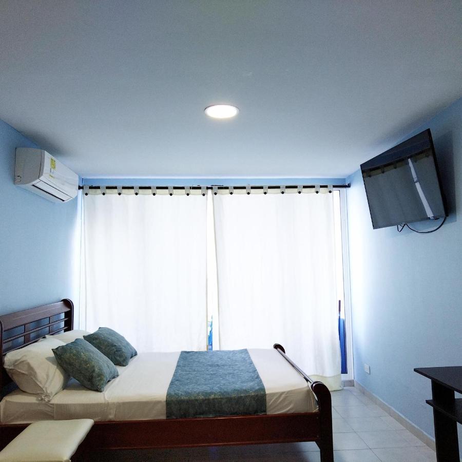 Comodo Estudio Con Vista Al Lago Cartagena