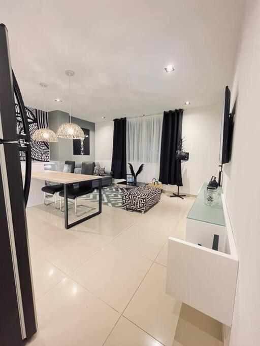 Apartment Espanola 2b Dream 2bed 1ba