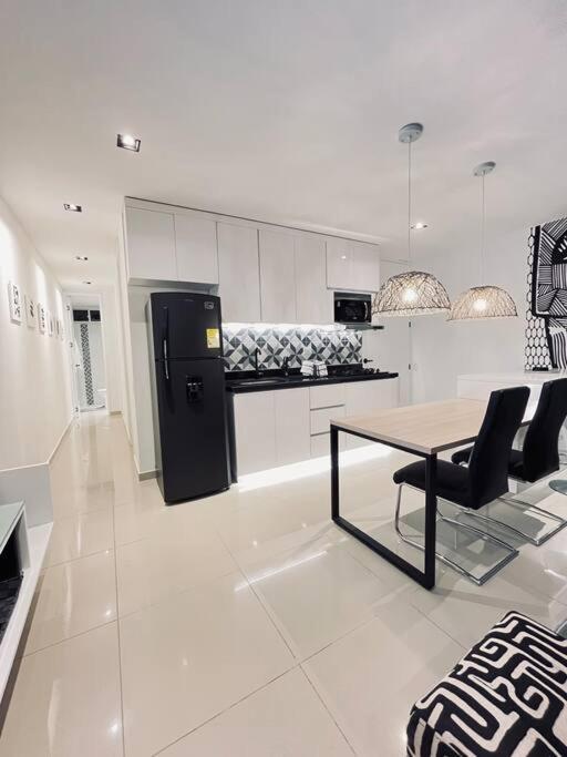 Apartment Espanola 2b Dream 2bed 1ba *