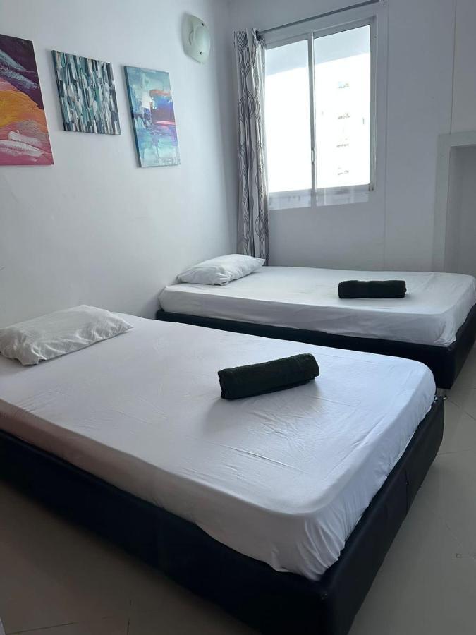 Apartamento Lujoso A Un Minuto De La Playa Del Laguito, La Mejor Playa De De Indias