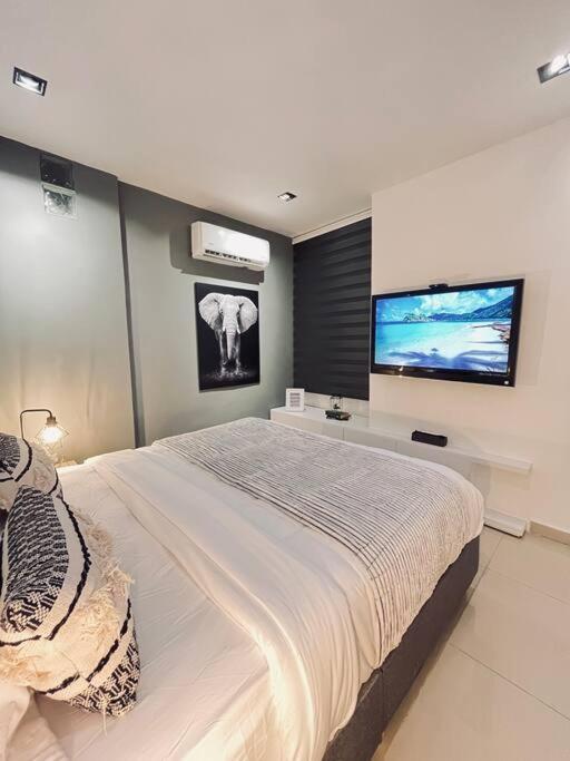 Apartment Espanola 2b Dream 2bed 1ba *