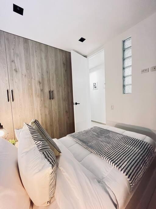 Espanola 2b Dream 2bed 1ba Apartment Cartagena