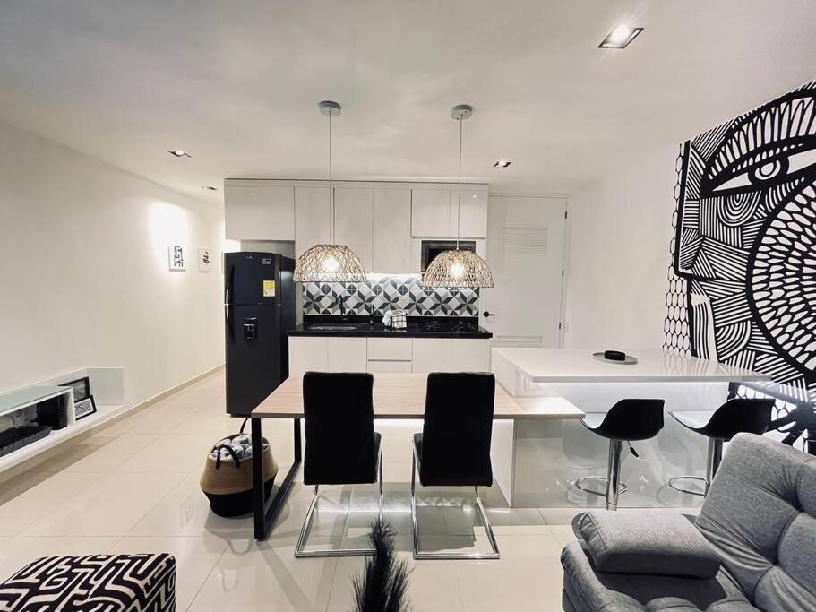 Apartment Espanola 2b Dream 2bed 1ba