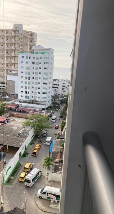 Marina Club Piso 8