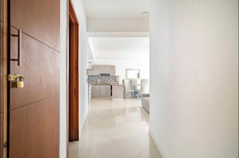 Apartamento Lujoso A Un Minuto De La Playa Del Laguito, La Mejor Playa De De Indias * Cartagena