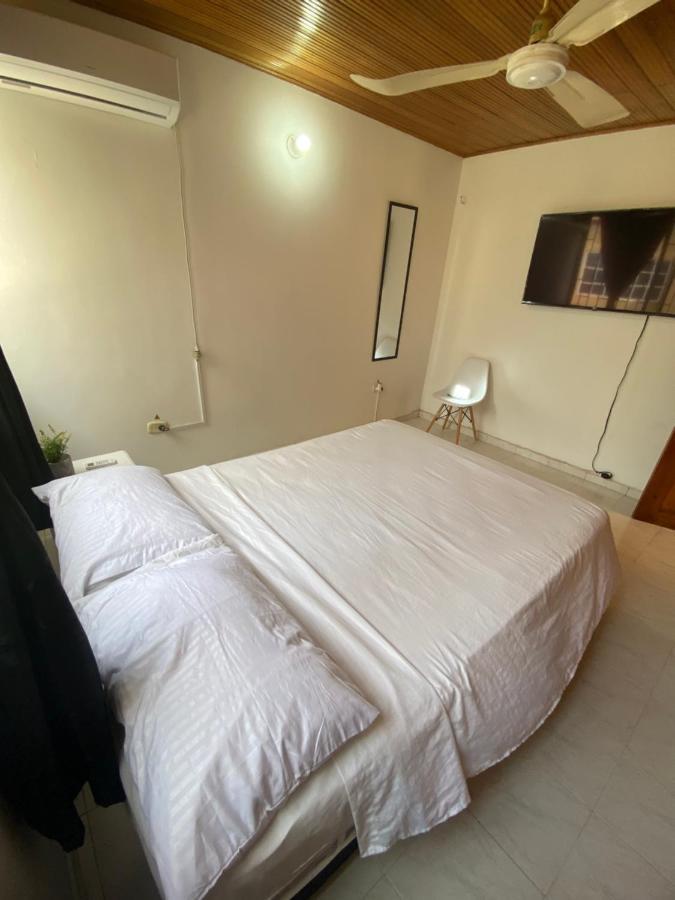 Apartahotel Cerca Al Aeropuerto 2