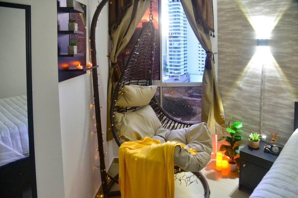Cozy Just Steps From The *