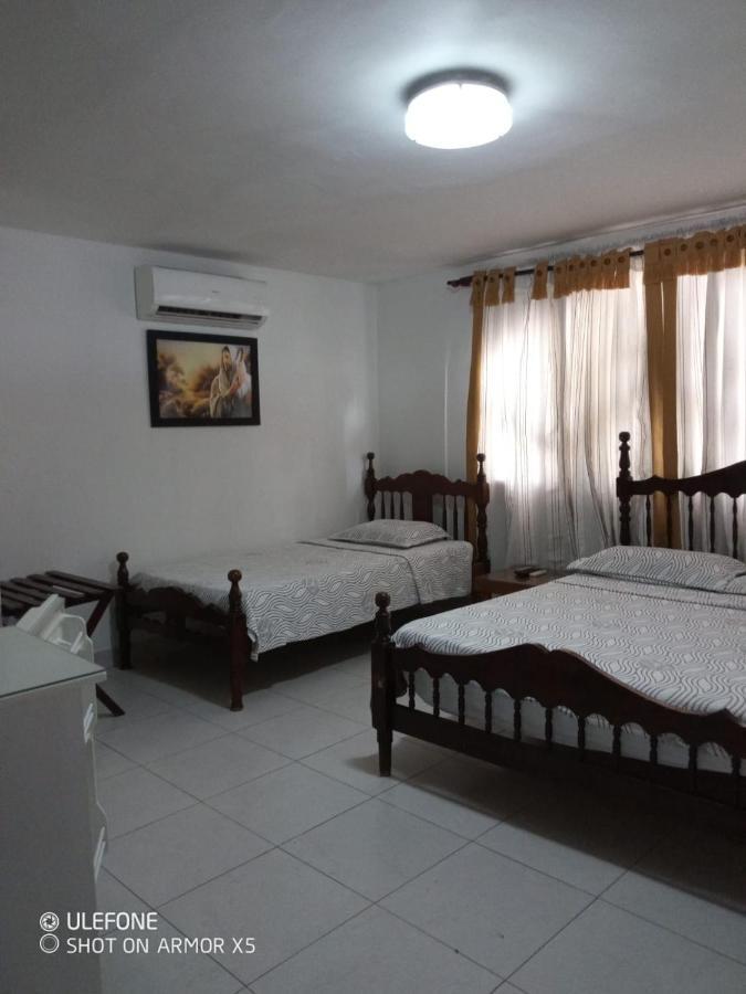 Veleros Hotel 2*